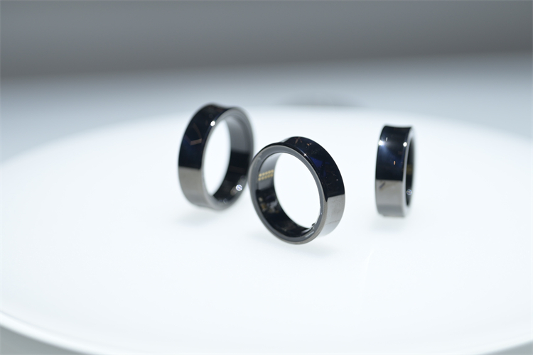 MWC2024丨"指环王"可穿戴新时代或启幕，三星智能戒指首发亮相MWC-第2张图片-科技快讯