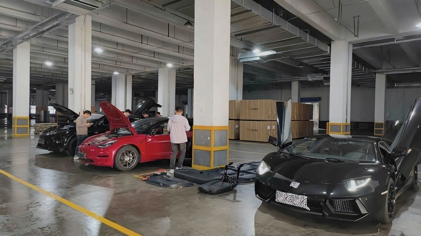 不满足于两轮电动？雅迪被爆或进入汽车市场-第1张图片-科技快讯