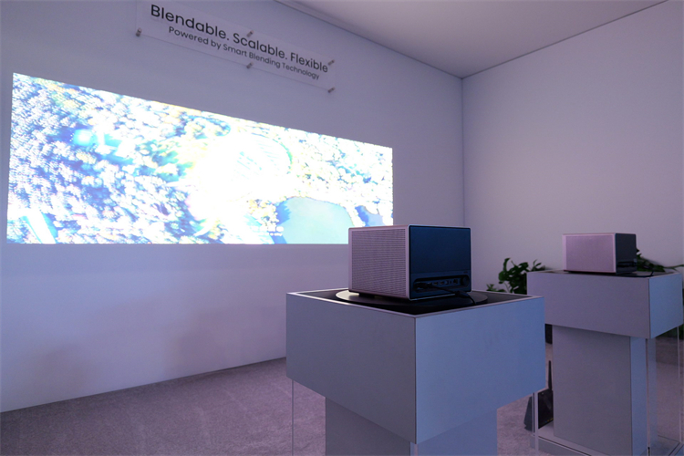 CES2024丨海信 C1 Pro海外款吸晴无数！三色激光香到海外-第3张图片-科技快讯