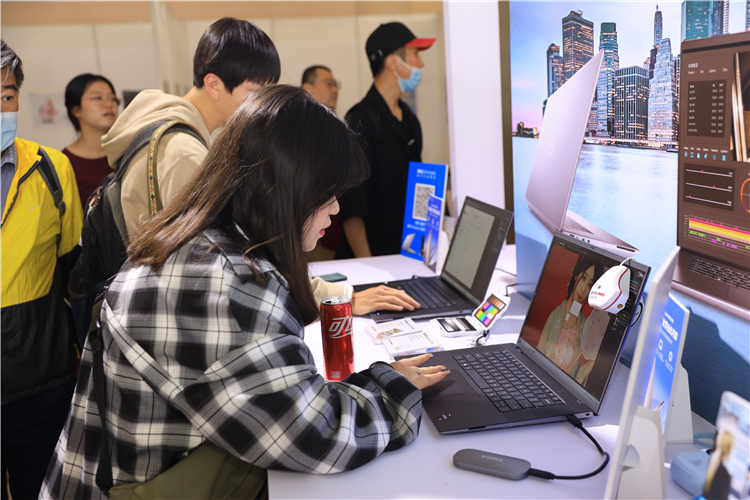 现场直击China P&amp;E，热点科技与易摄会携手众品牌共创影像盛宴！-第11张图片-科技快讯