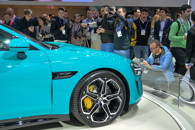 MWC2024丨小米14 Ultra海外价格贵了近一倍，小米汽车国内预计第二季度交付-第6张图片-科技快讯