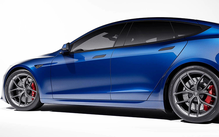 特斯拉Model S Plaid碳陶瓷刹车套件上架 全面解锁性能极限-第2张图片-科技快讯