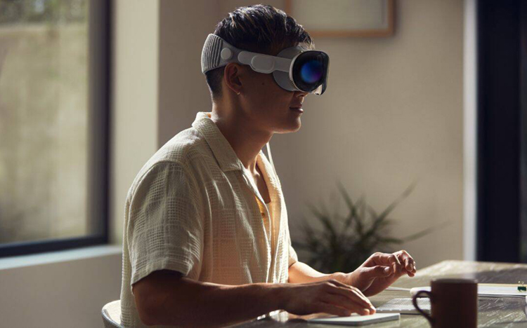 Vision Pro三天卖爆18万台！但仍难逃"小众产品"定位-第3张图片-科技快讯