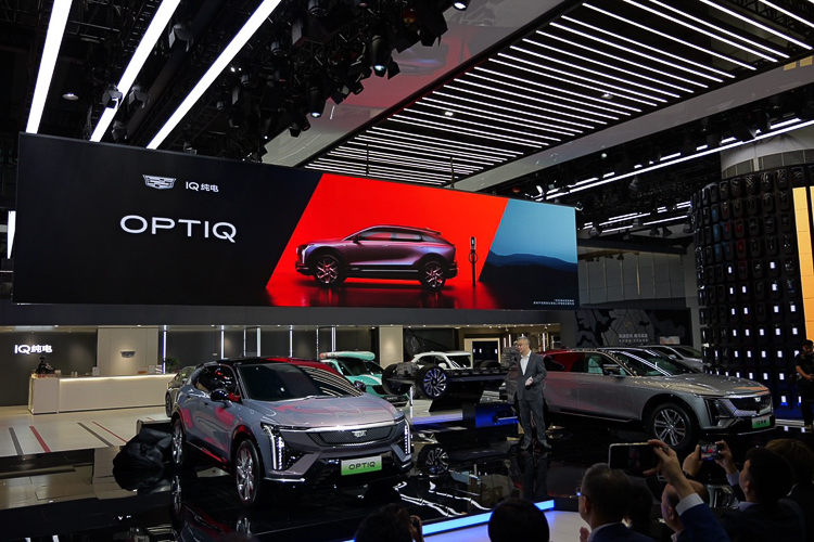 2023广州车展丨凯迪拉克OPTIQ纯电车型亮相，IQ锐歌后驱标准续航豪华版上市-第10张图片-科技快讯