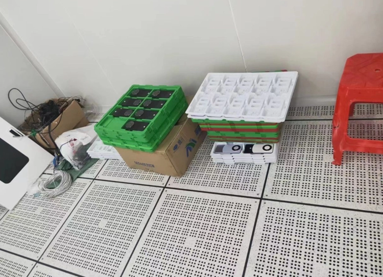 华为Mate 60真机曝光，或将与iPhone15同日发布，余承东硬刚库克胜算有几分-第4张图片-科技快讯