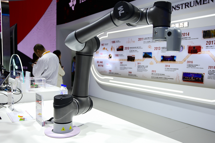 CIIE2023丨做背后的英雄！德州仪器进博会发布众多新品-第9张图片-科技快讯