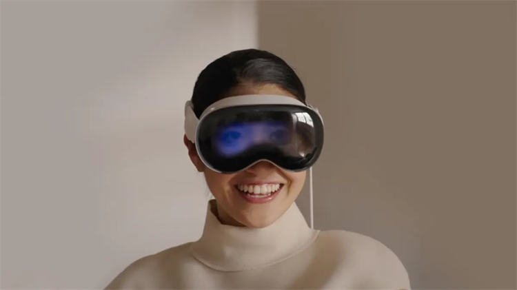 笨重、续航差、应用少的Vision Pro，为什么被认为是更先进的产品？-第1张图片-科技快讯