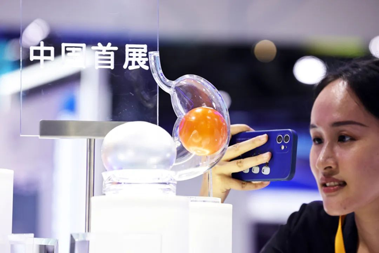 从机器人骑士到氢燃料汽车，进博会如何引领未来生活？-第13张图片-科技快讯