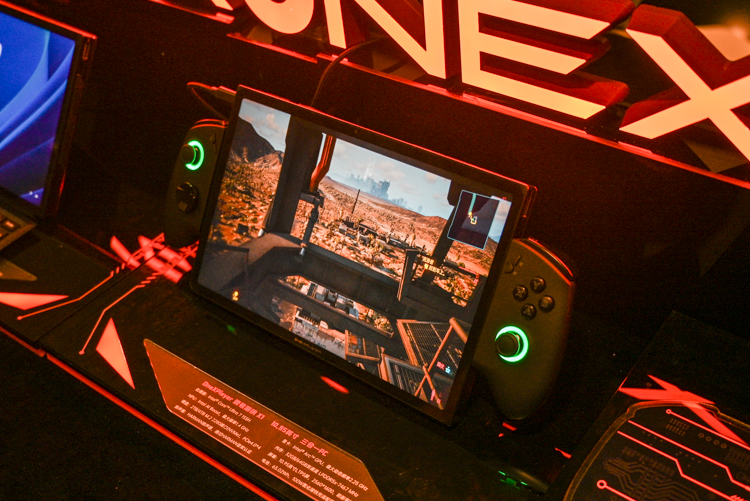 OneXPlayer X1三合一PC发布：搭载酷睿Ultra处理器，游戏续航超3小时-第2张图片-科技快讯