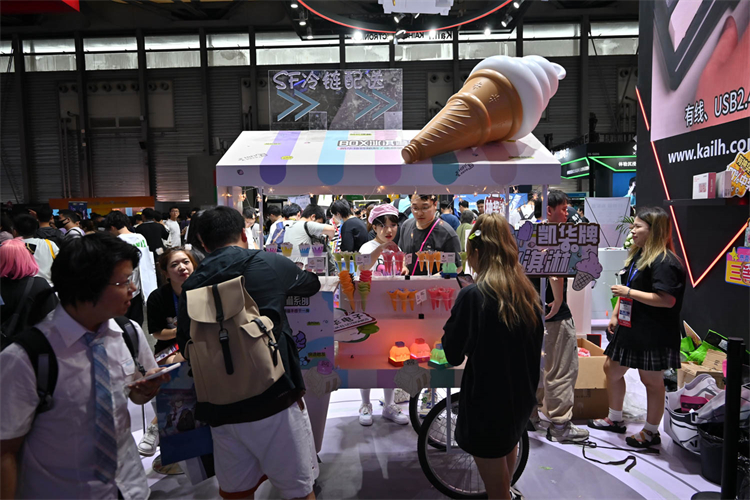 ChinaJoy 2023丨凯华CJ现场大秀"冰淇淋"，超多轴展示更带感-第10张图片-科技快讯