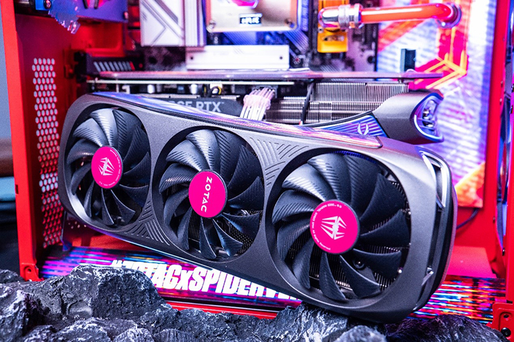 索泰RTX 4070 AMP AIRO SPIDERMAN显卡 跟随蜘蛛侠一同纵横宇宙-第5张图片-科技快讯