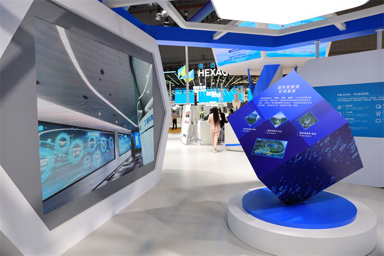 CIIE2023丨百家企业"组团"参展，2700平的临港展示区看点满满-第6张图片-科技快讯