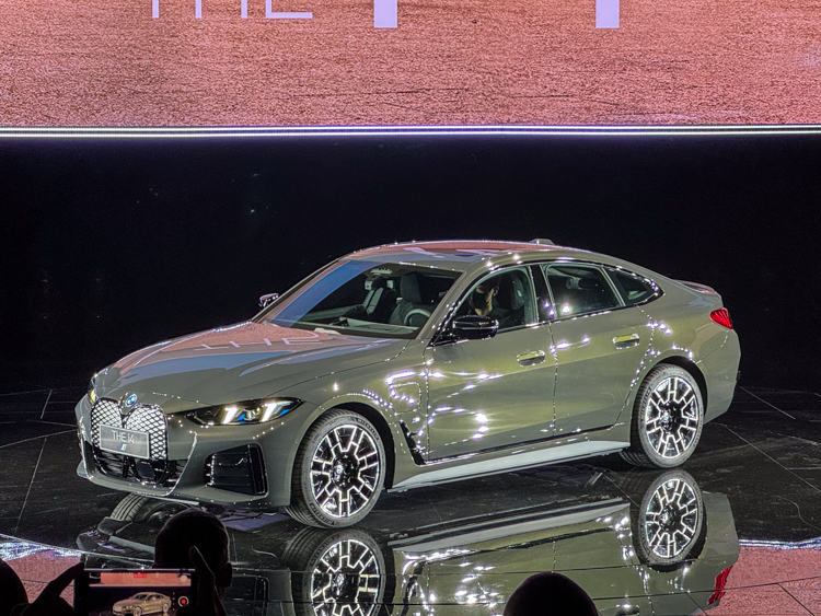 重新定义"可持续未来"：宝马新世代概念车、BMW i4与MINI Aceman首秀中国-第5张图片-科技快讯