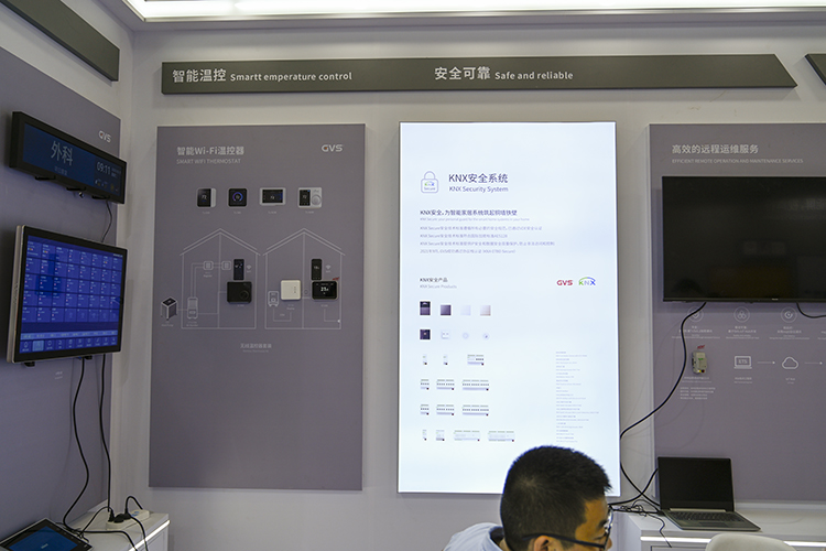 2023SSHT | 随处可见的智慧屏任由你操控 视声智能家居体验便利新生活-第7张图片-科技快讯