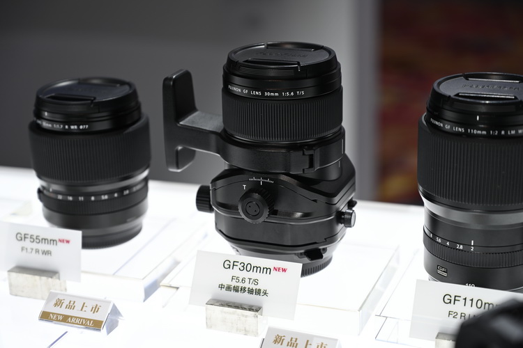 传感器、处理器、机身全换了 富士一亿像素相机GFX 100II全方位升级-第15张图片-科技快讯