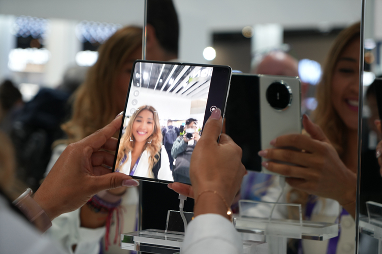 MWC2024丨华为携全系列亮相，发布首个5.5G智能核心网-第5张图片-科技快讯