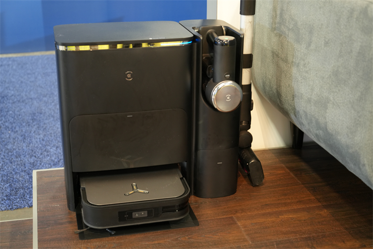 CES2024丨科沃斯一站式清洁中心等多款新品亮相CES，全屋清洁拿捏！-第2张图片-科技快讯