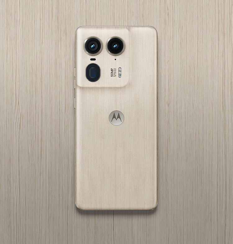 moto X50 Ultra通过工信部认证 木制后盖回归与否成更大看点-第4张图片-科技快讯