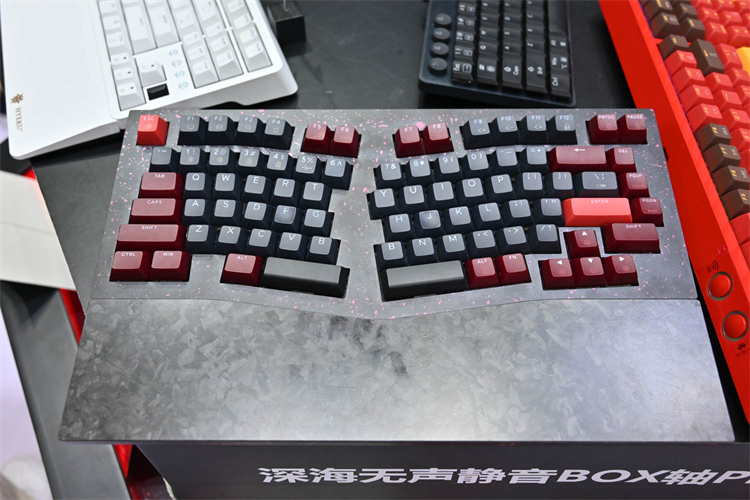 ChinaJoy 2023丨凯华CJ现场大秀"冰淇淋"，超多轴展示更带感-第3张图片-科技快讯