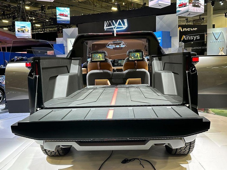 CES 2024 | 设计耗费8000小时，越南新势力发布的概念皮卡长这样？-第3张图片-科技快讯