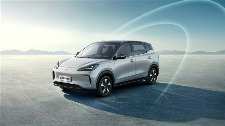 五菱缤果PLUS上市，提供510km与401km双续航版本，售价8.98万元起-第1张图片-科技快讯