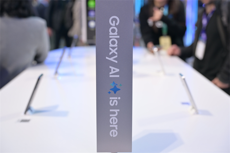 MWC2024丨"指环王"可穿戴新时代或启幕，三星智能戒指首发亮相MWC-第1张图片-科技快讯