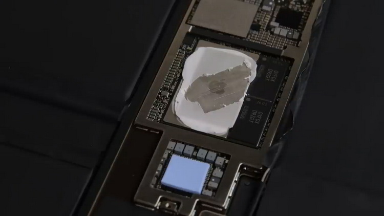 新iPad Pro再现内存门，6GB+6GB=8GB？苹果的骚操作可不止于此-第2张图片-科技快讯