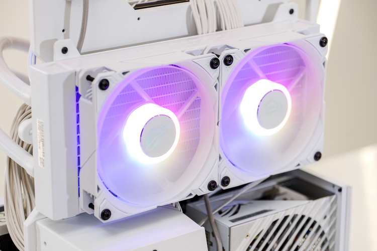 KLEVV科赋CRAS V RGB DDR5内存 助力热点科技新MOD主机-第6张图片-科技快讯