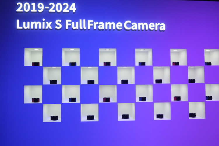 "打折"加送镜头 松下新全画幅无反相机LUMIX S9发布即大招-第9张图片-科技快讯