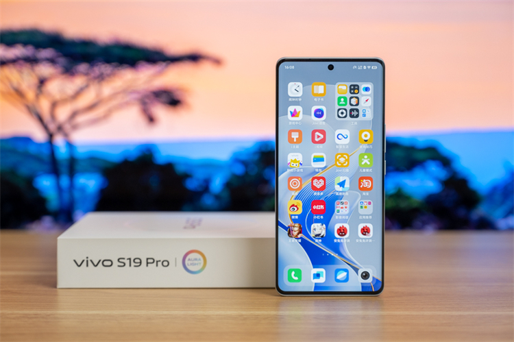 防沉迷“飙红”！vivo S19不做人像，要抢游戏手机的饭碗？-第2张图片-科技快讯
