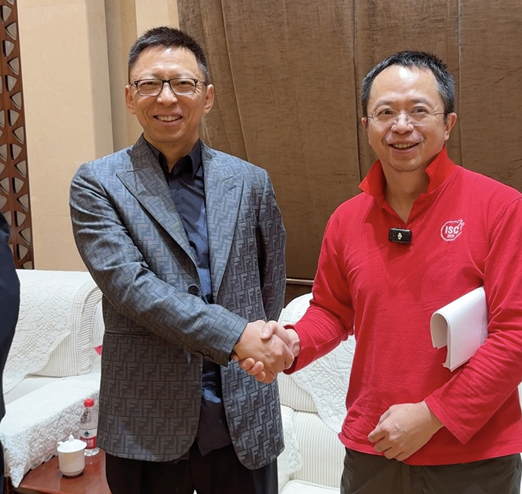 揍李彦宏、斗马化腾、约架雷军，周鸿祎这个刺头惹过多少事儿？-第18张图片-科技快讯