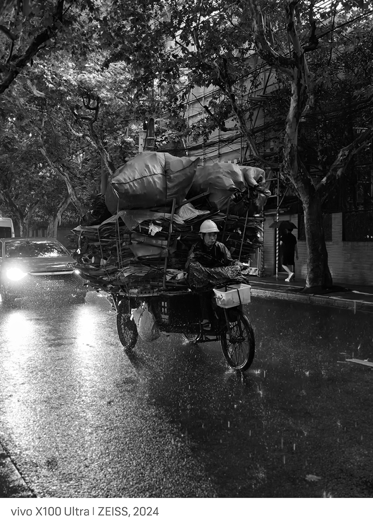 梅雨季，带上vivo X100 Ultra出来扫街啊-第11张图片-科技快讯
