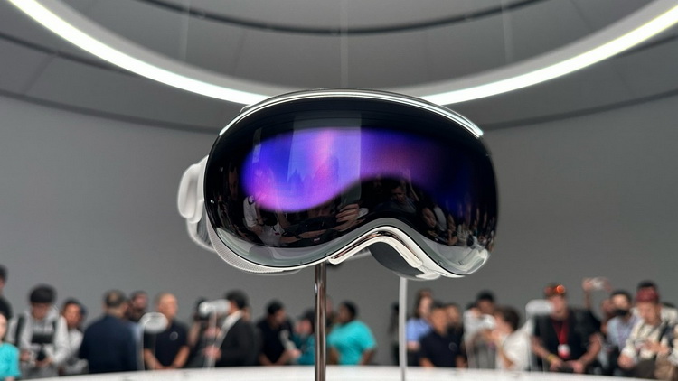 走对手老路 廉价版苹果Vision Pro无iPhone、Mac无法使用-第2张图片-科技快讯