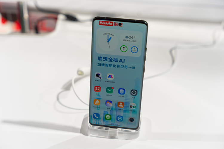 联想全栈AI赋能产业升级 勇于创新践行低碳环保战略-第9张图片-科技快讯