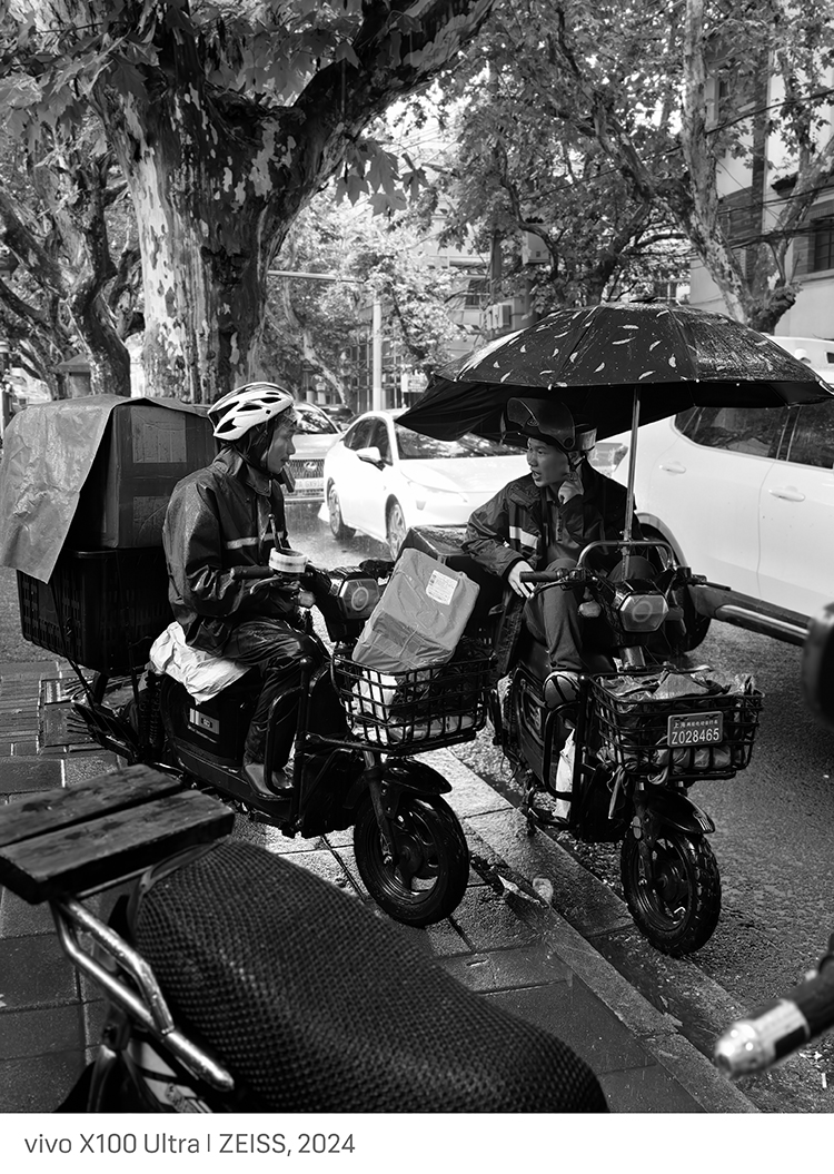梅雨季，带上vivo X100 Ultra出来扫街啊-第16张图片-科技快讯