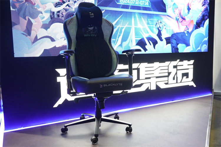 BLACK *** TE逐夜首发“炸场”BW2024，定义潮酷“竞”生活-第4张图片-科技快讯