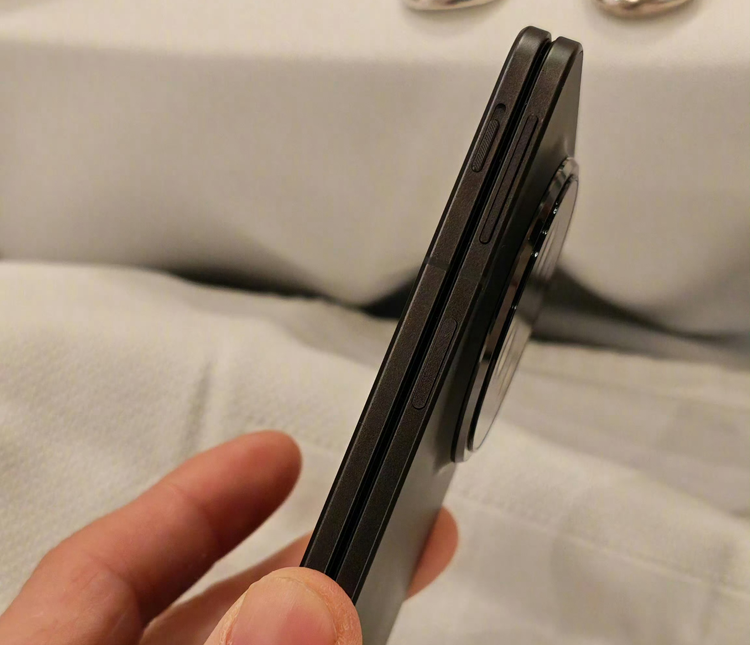 陈震梅开二度！再次提前泄密未发布产品，OPPO Find N5真机曝光-第3张图片-科技快讯