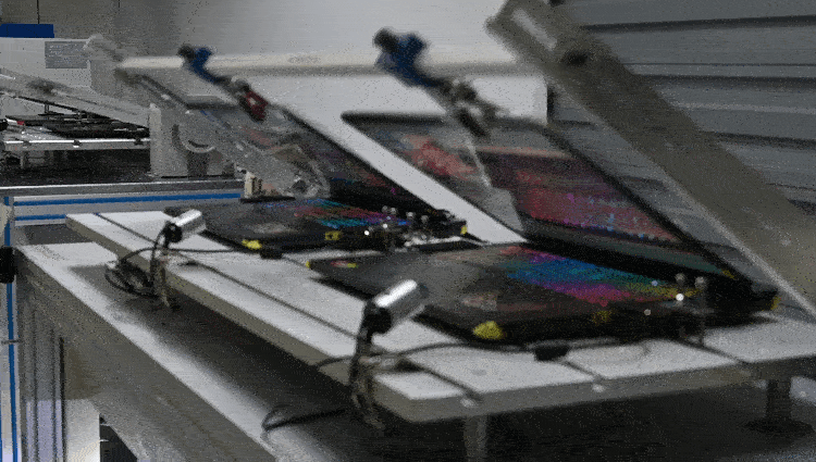 微星工厂行：一块PCB如何炼成军规级游戏本-第16张图片-科技快讯