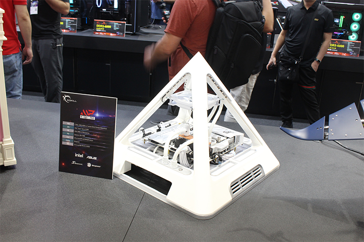 展会首日同时开办3场比赛，COMPUTEX 2025芝奇展台人气旺得爆棚！-第2张图片-科技快讯