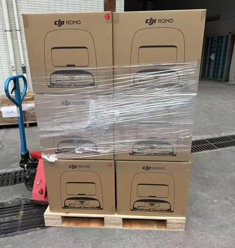 大疆8月6日推出首款扫地机器人ROMO进军家用清洁市场-第2张图片-科技快讯