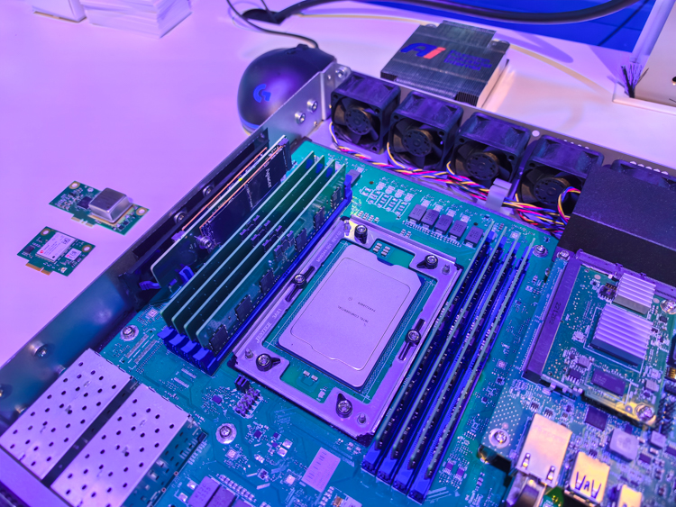 英特尔COMPUTEX 2025发布锐炫B系列GPU：为AI创作而生-第3张图片-科技快讯