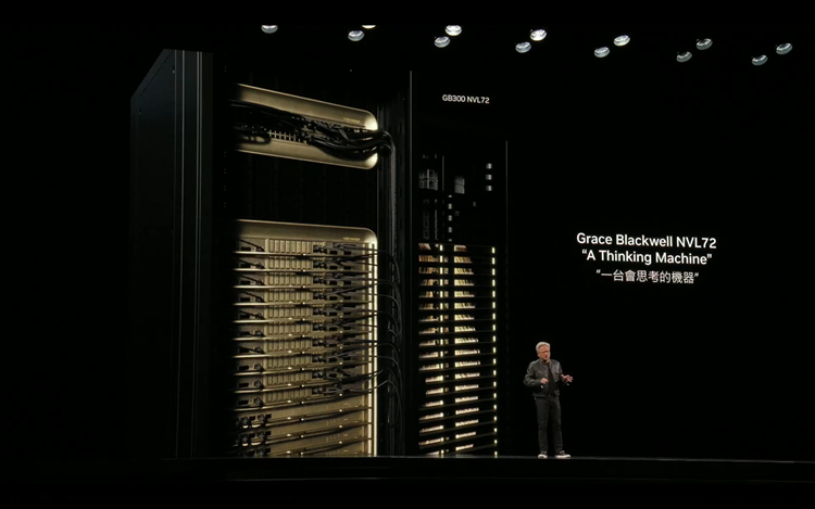 NVIDIA在COMPUTEX2025上秀肌肉：RTX PRO服务器与RTX 5060显卡携手上线-第1张图片-科技快讯