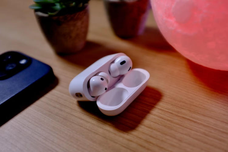 AirPods Pro 3最新爆料 三年升级价格与核心功能全解析-第3张图片-科技快讯