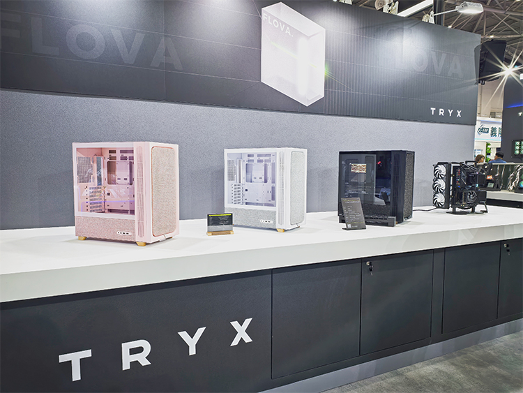 创意太赞了！TRYX在COMPUTEX 2025带来L型双屏“舞台”水冷等新奇产品-第8张图片-科技快讯