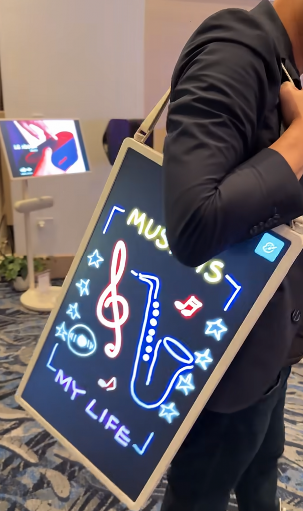 CES 2025暴走三天，这一场科技春晚，我看到了硬核新品和贯穿全场AI-第19张图片-科技快讯