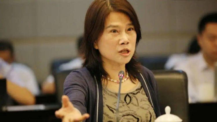 董明珠：绝不用一个海归派！海归派里面有间谍，要培养高校人才-第1张图片-科技快讯