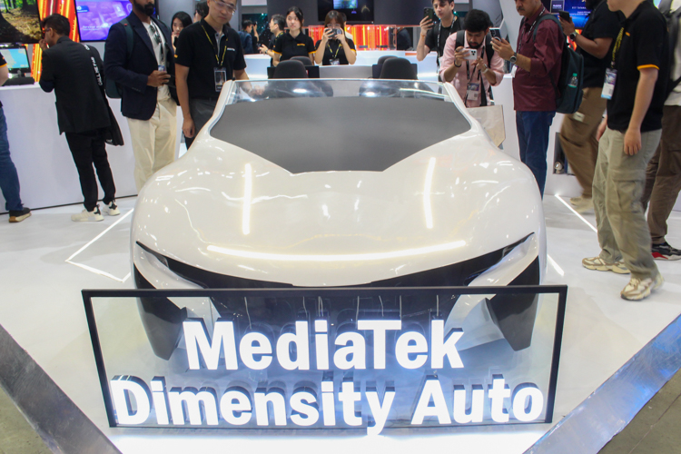 联发科COMPUTEX 2025展示多款高性能计算设备：高质量加速AI训练-第4张图片-科技快讯