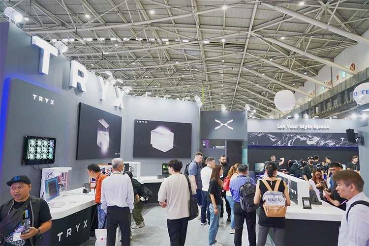 创意太赞了！TRYX在COMPUTEX 2025带来L型双屏“舞台”水冷等新奇产品-第1张图片-科技快讯