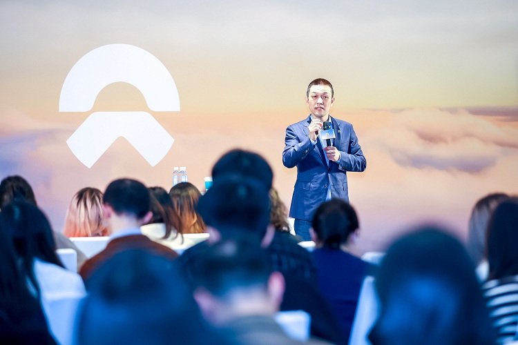 不到30万的全新蔚来ES8让老车主直呼太惨了-第3张图片-科技快讯
