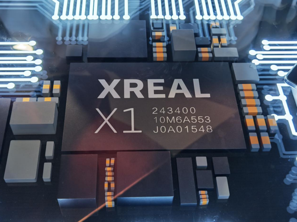 XREAL在CES 2025大放异彩，创新AR技术引领未来新场景-第2张图片-科技快讯
